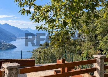 Vista dell\'acqua - Villa naro
 
snc, Gravedona ed Uniti - foto 2