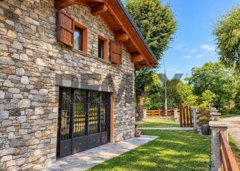 Casa all\'aperto - Villa naro
 
snc, Gravedona ed Uniti - foto 7