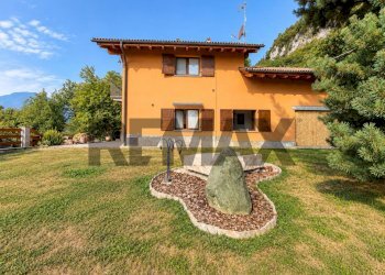 Casa all\'aperto - Villa naro
 
snc, Gravedona ed Uniti - foto 8