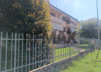 Edificio all\'aperto - Bilocale via Matteotti
 
10, Luisago - foto 60
