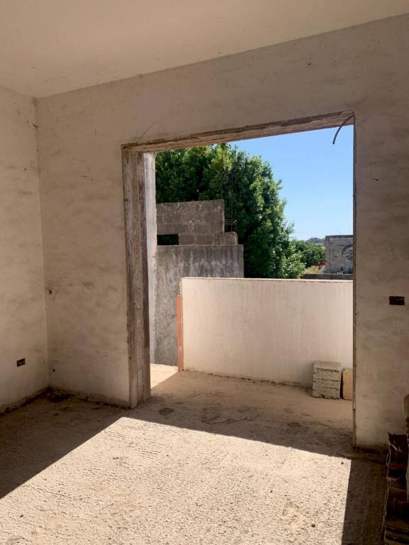 Stanza non arredata - Casa indipendente via Caduti di Nassirya, Pulsano - foto 3
