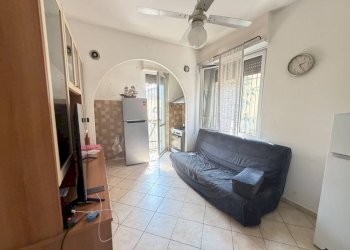 Salone - Trilocale via Cherasco, 8, San Mauro Torinese - foto 6