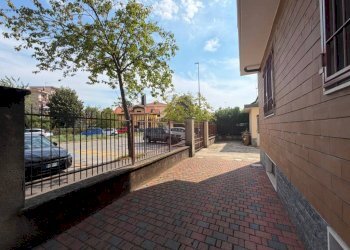Cortile interno - Trilocale via Cherasco, 8, San Mauro Torinese - foto 31