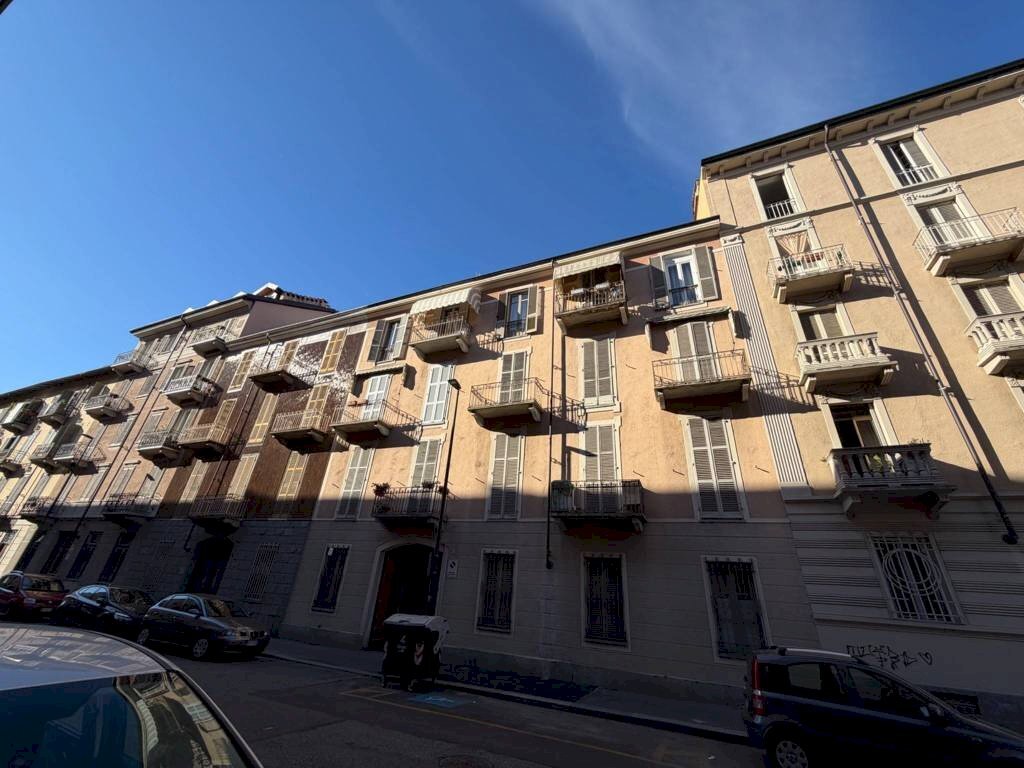 Facciata - Appartamento Torino (zona Vanchiglietta) - foto 1