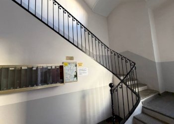 Interno palazzo - Quadrilocale Torino (zona Vanchiglietta) - foto 31