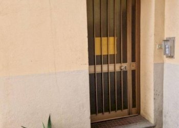 Ingresso - Negozio viale Milano, 26, Varese - foto 12