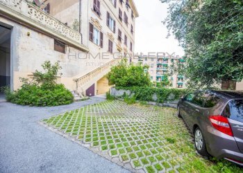 Cortile interno - Trilocale via Angelo Gianelli, frazione Quinto Al Mare, Genova - foto 31