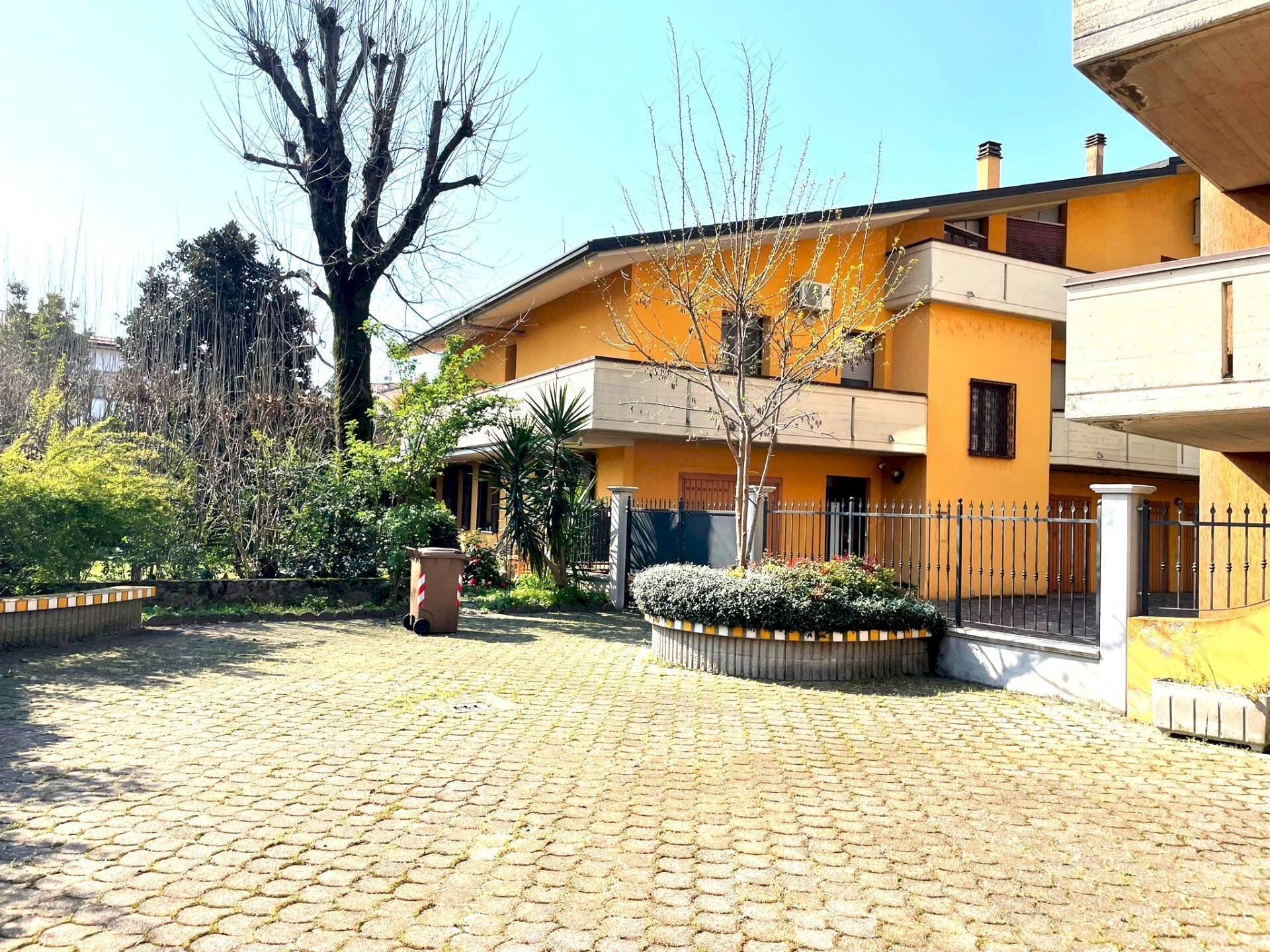 Foto 1 - Villa Via Rialto
 
2/c, Cremona - planimetria 1