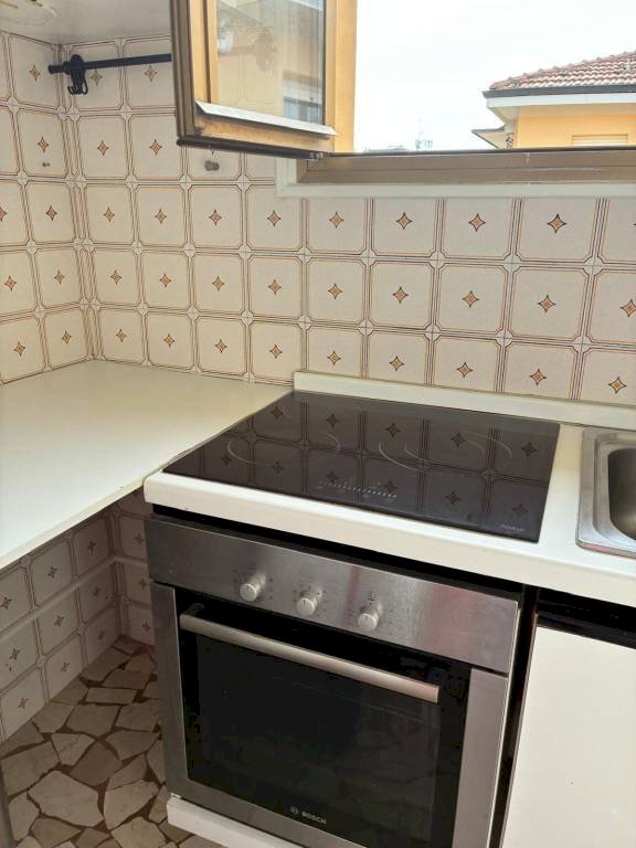 Cucina - Terreno non edificabile via Valdossola, Bologna (zona Costa Saragozza) - foto 3