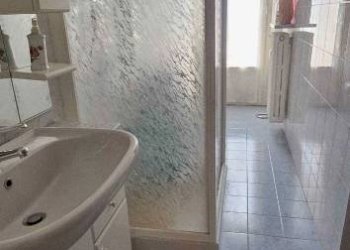 Bagno - Trilocale via Giacomo Matteotti, 5, Cuneo (zona Centro) - foto 7