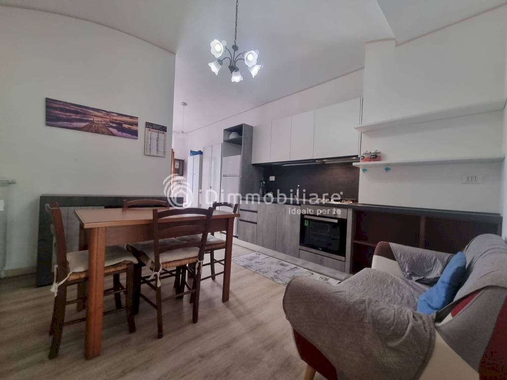 Cucina - Bilocale corso Regio Parco, 24, Torino (zona Aurora) - foto 2