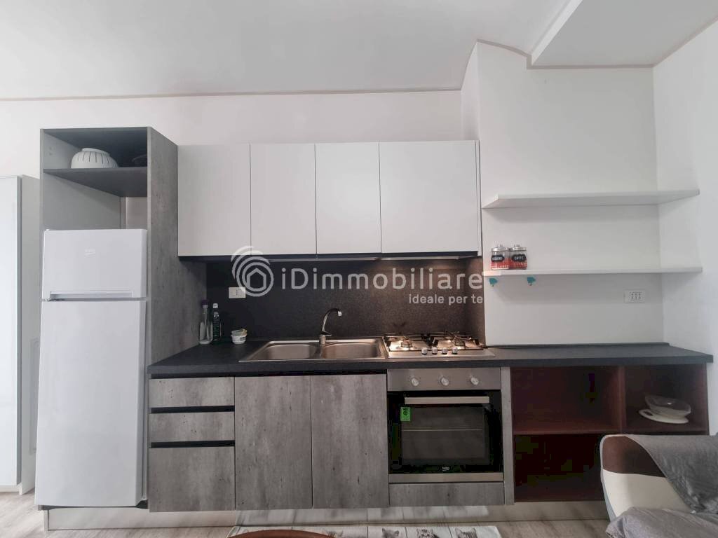 Cucina - Bilocale corso Regio Parco, 24, Torino (zona Aurora) - foto 3