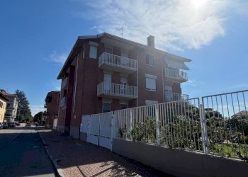 Facciata - Quadrilocale strada al Lanificio, 3, Biella - foto 3