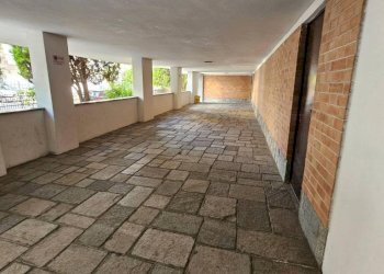 Interno palazzo - Appartamento via Raffaello Sanzio, 68, Asti - foto 15