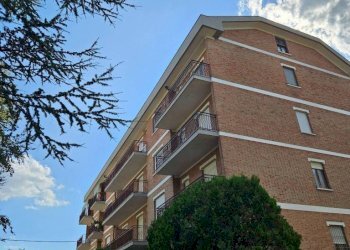 Facciata - Appartamento via Raffaello Sanzio, 68, Asti - foto 17