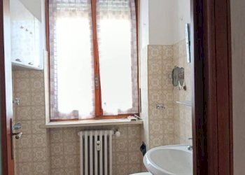 Bagno - Appartamento via Raffaello Sanzio, 68, Asti - foto 19