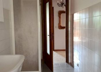 Bagno - Appartamento via Raffaello Sanzio, 68, Asti - foto 26