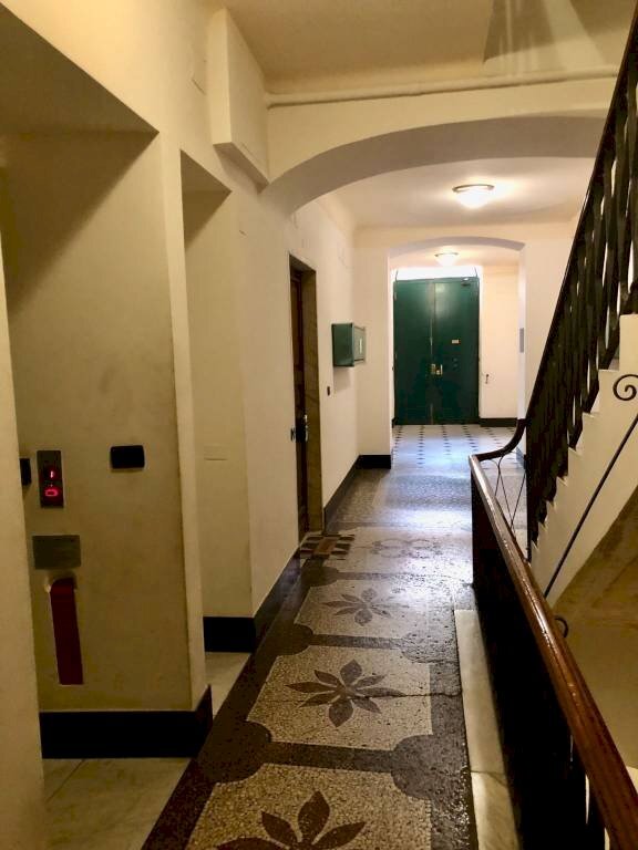 Interno palazzo - Quadrilocale Scalinata Lercari, 2, Genova (zona Castelletto) - foto 3