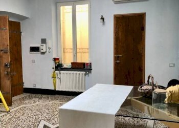 Salone - Quadrilocale Scalinata Lercari, 2, Genova (zona Castelletto) - foto 6