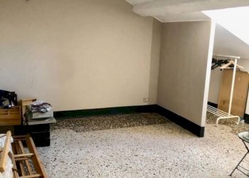 Stanza non arredata - Quadrilocale Scalinata Lercari, 2, Genova (zona Castelletto) - foto 10