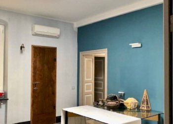 Salone - Quadrilocale Scalinata Lercari, 2, Genova (zona Castelletto) - foto 13