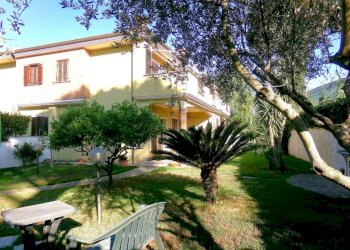 Giardino - Villa viale dei Giornalisti, Anzio - foto 1