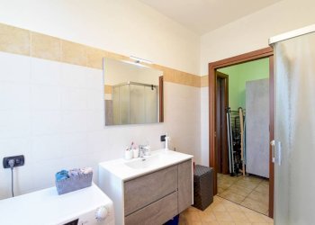 Bagno - Appartamento via Giovan Battista Borgonovo, 22, Cadorago - foto 11