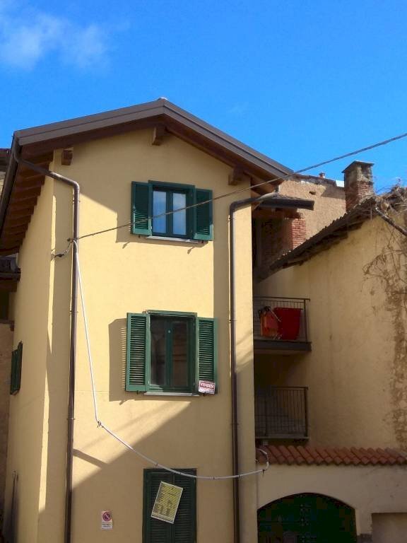 Facciata - Bilocale via San Sebastiano, 6, Varese - foto 3
