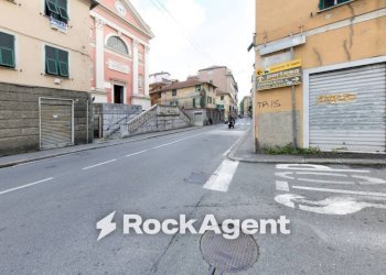 Zona - Bilocale via Barabini di Teglia, 2, Genova (zona Bolzaneto) - foto 24