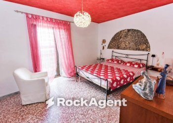 Camera da letto - Quadrilocale via Amedeo Barletta, 3, San Nicola Arcella - foto 36