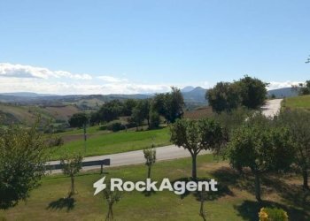 Vista - Villa Frazione Sant'Apollinare, 118, Arcevia - foto 17