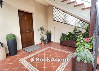 Interno palazzo - Villa via FONTANELLE 11, Tortoreto - foto 7