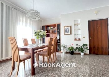 Salone - Villa via FONTANELLE 11, Tortoreto - foto 10