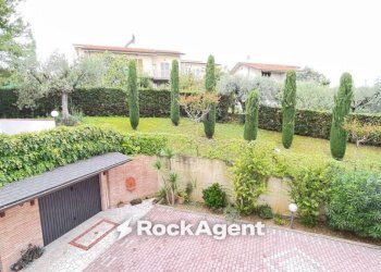 Giardino - Villa via FONTANELLE 11, Tortoreto - foto 29