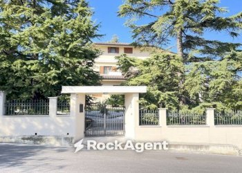 Facciata - Villa via FONTANELLE 11, Tortoreto - foto 39