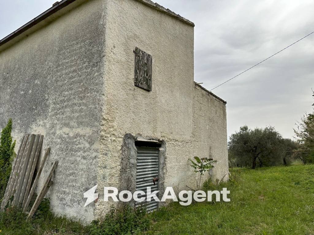 Facciata - Rustico contrada Serepenne, Villamagna - foto 2