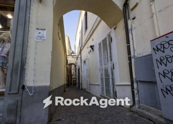 Zona - Negozio vico Piazza Mercanti, 9, Catanzaro - foto 17