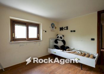 Camera da letto - Casa indipendente via per Gimigliano, 251, Catanzaro - foto 33