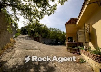 Posto macchina - Casa indipendente via per Gimigliano, 251, Catanzaro - foto 38