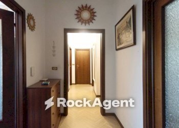 Corridoio - Quadrilocale viale Luigi Settembrini, 10, Rimini - foto 5