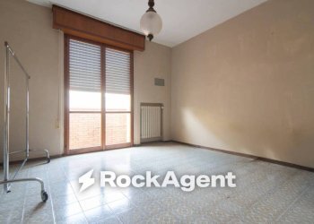 Camera da letto - Quadrilocale viale Luigi Settembrini, 10, Rimini - foto 12