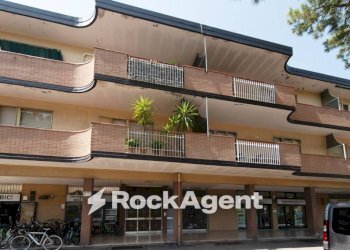 Facciata - Quadrilocale viale Luigi Settembrini, 10, Rimini - foto 22