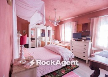 Camera da letto - Villa via della Colombaia, 17, Massarosa - foto 16