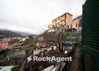 Vista - Trilocale via Campodonico, 35, Genova (zona Bolzaneto) - foto 18