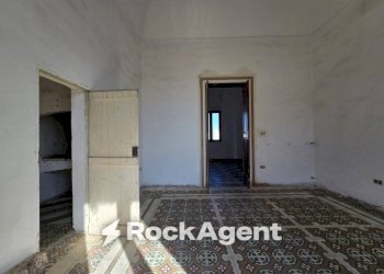 Cucina - Appartamento via Cavour, 112, Salice Salentino - foto 12