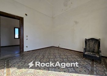 Camera da letto - Appartamento via Cavour, 112, Salice Salentino - foto 30