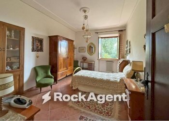 Camera da letto - Villa via Sismondi, Pescia - photo 11