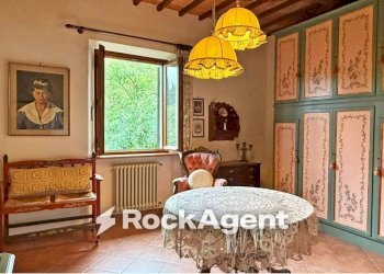 Salone - Villa via Sismondi, Pescia - foto 16