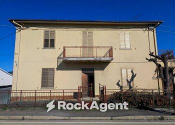 Facciata - Casa indipendente contrada Pianapuccia, Scafa - foto 3