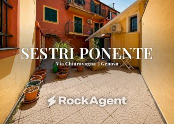 Cortile interno - Magazzino via Chiaravagna, 108 R, Genova (zona Sestri Ponente) - foto 1